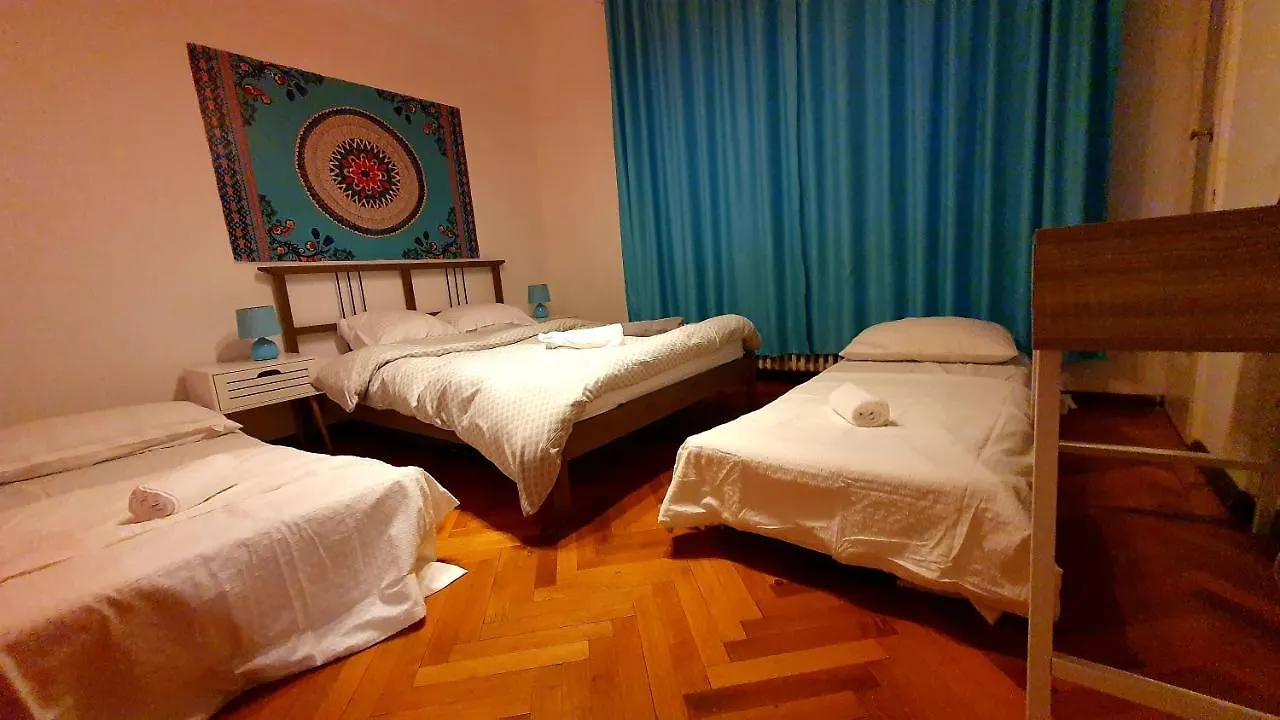 Old Town Cozy Apartment - University Square - Central Location Bucarest