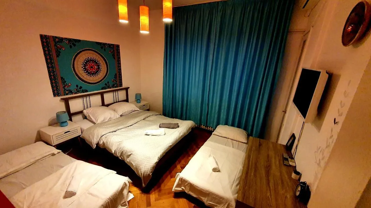 Old Town Cozy Apartment - University Square - Central Location Bucarest Rumanía